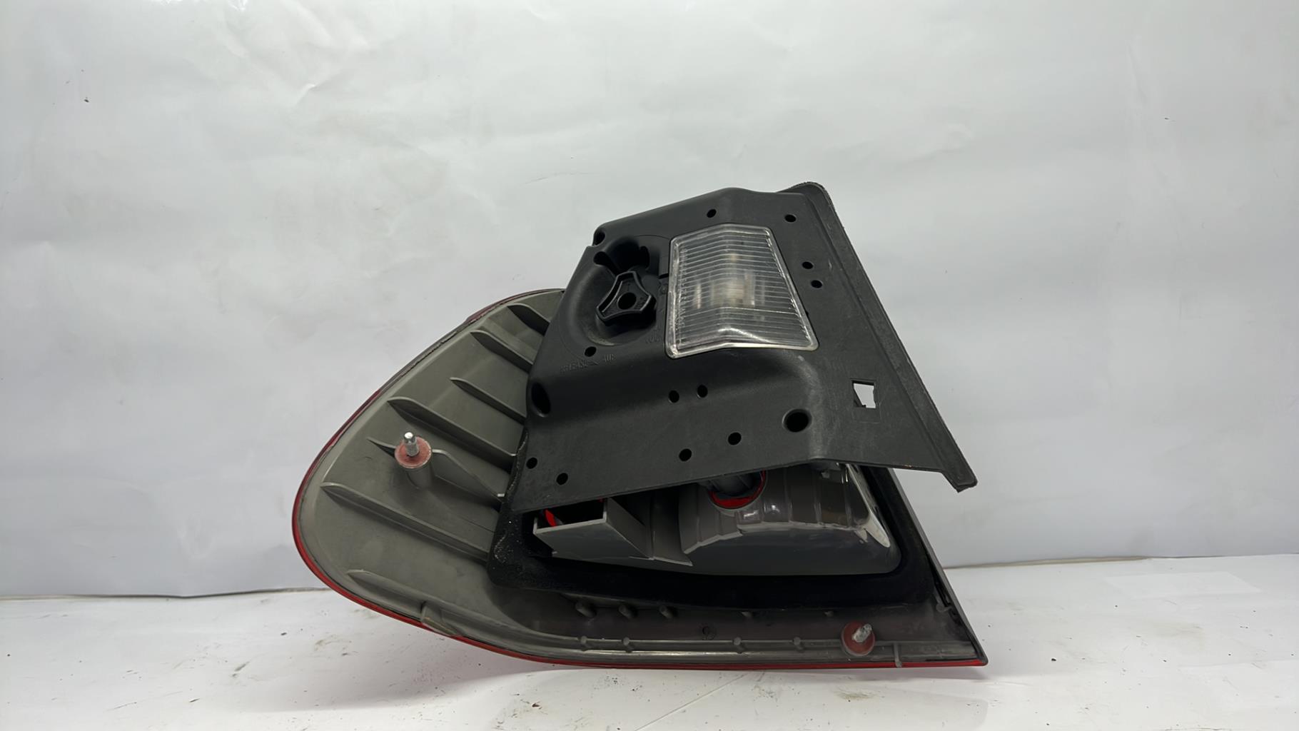 Feu arriere principal droit (feux) bmw serie 3 e46 phase 2