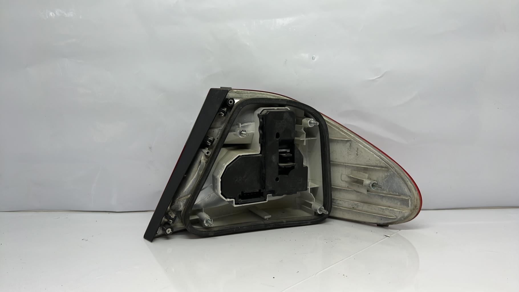Feu arriere principal gauche (feux) mercedes classe clk 208 phase 1 coupe