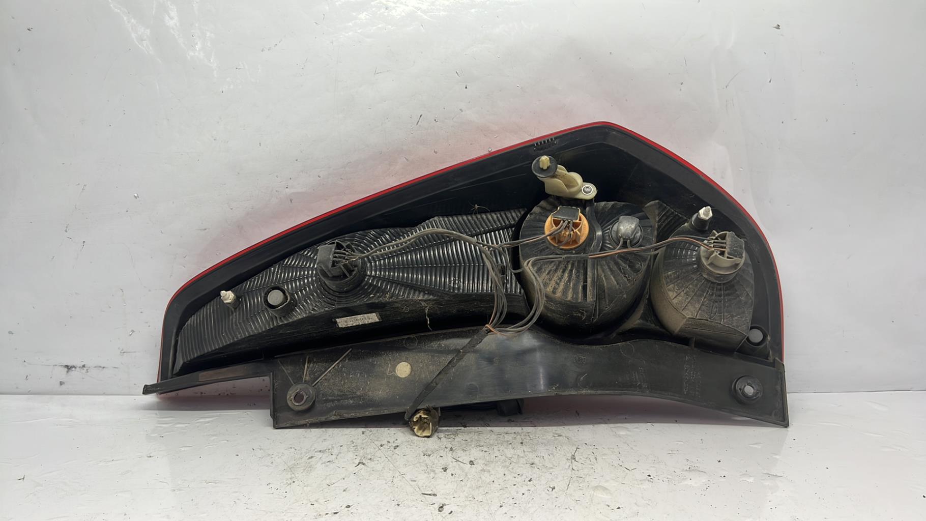 Feu arriere principal gauche (feux) opel agila b