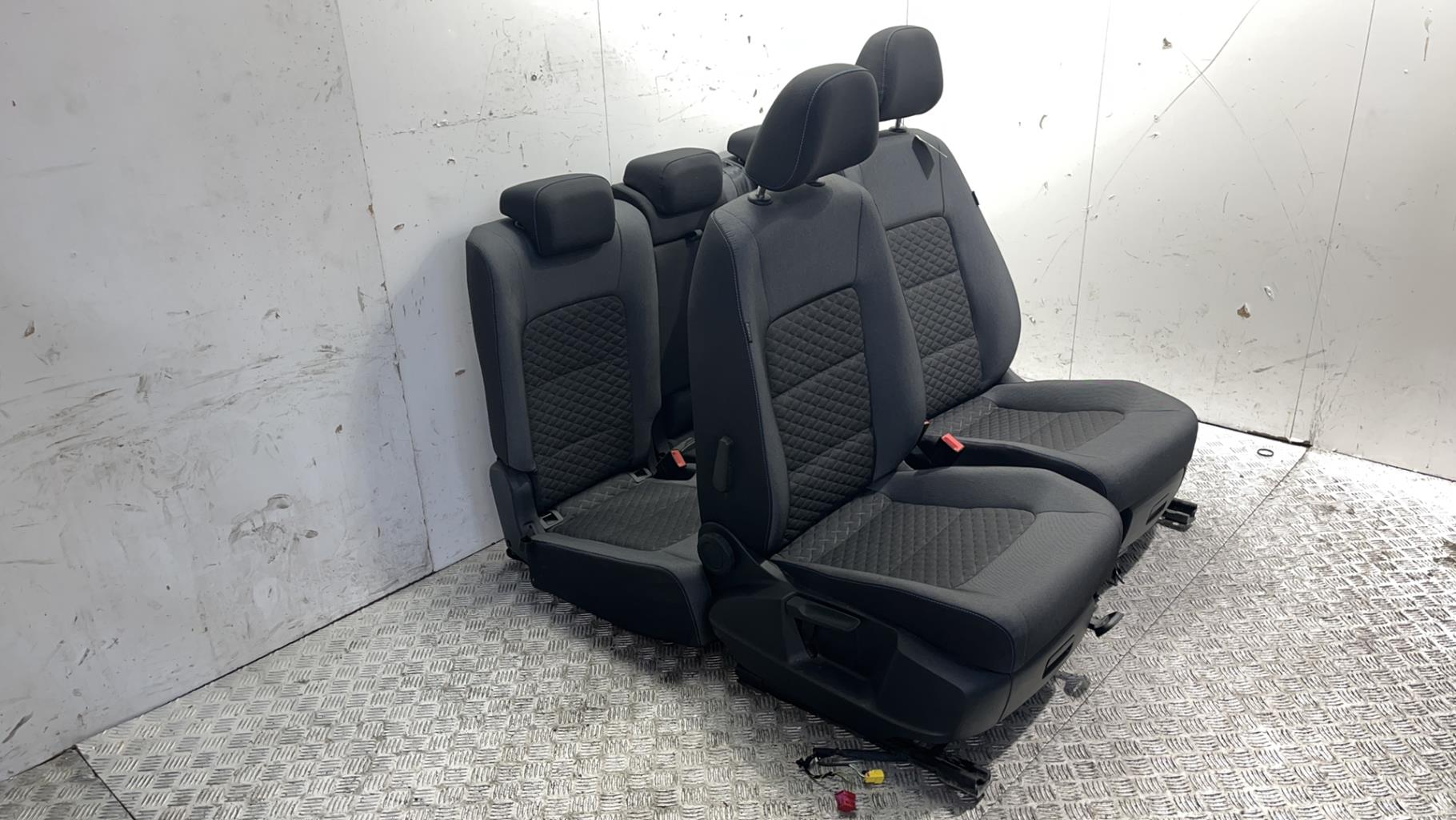 Interieur complet volkswagen golf sportsvan phase 2