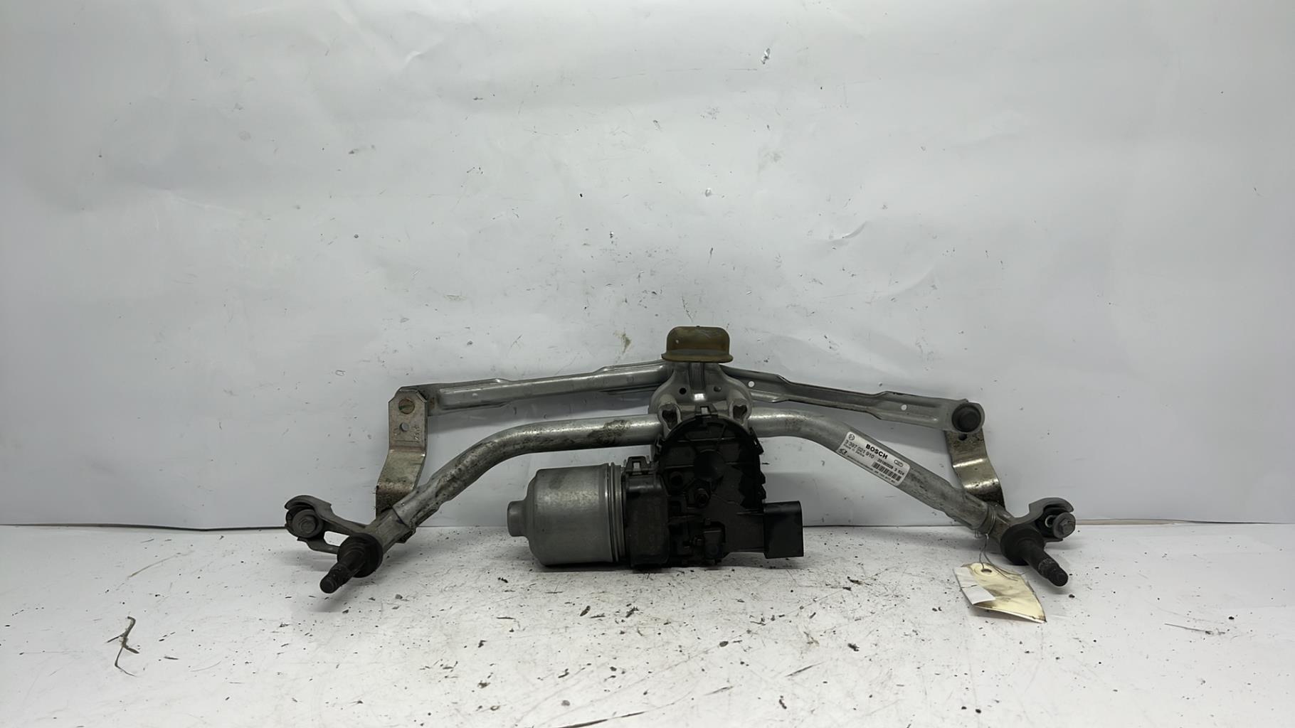 Moteur essuie glace avant peugeot 208 1 phase 2