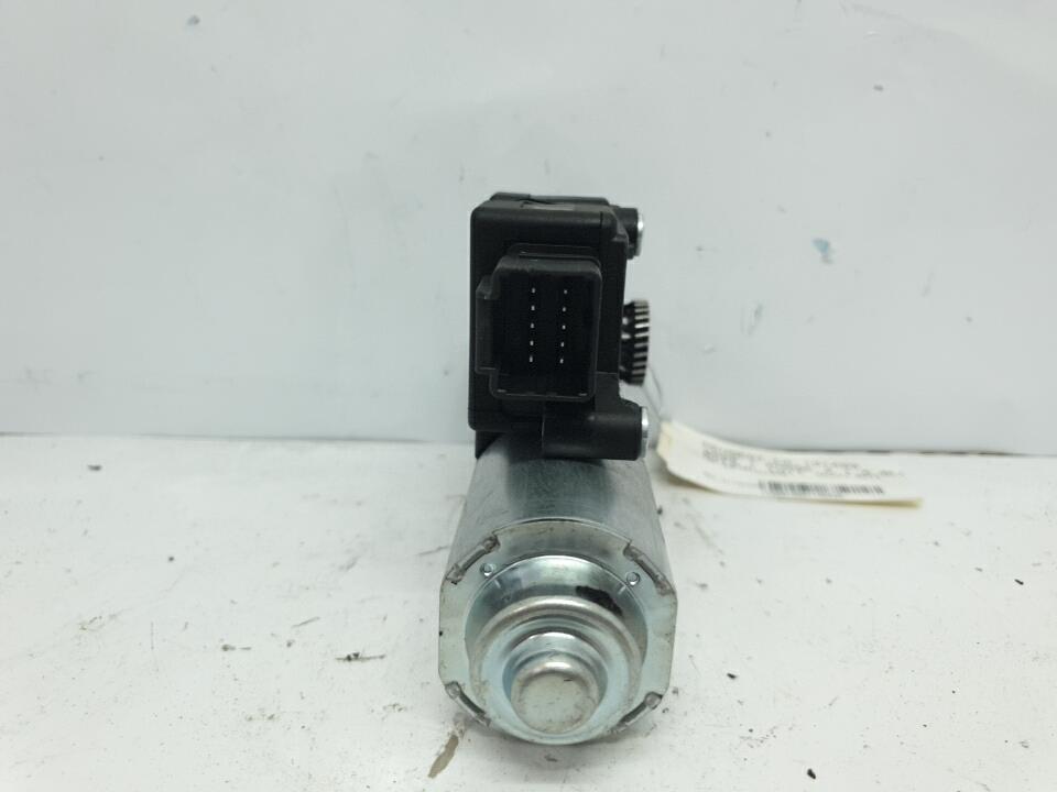 Moteur toit ouvrant peugeot 3008 1 phase 2