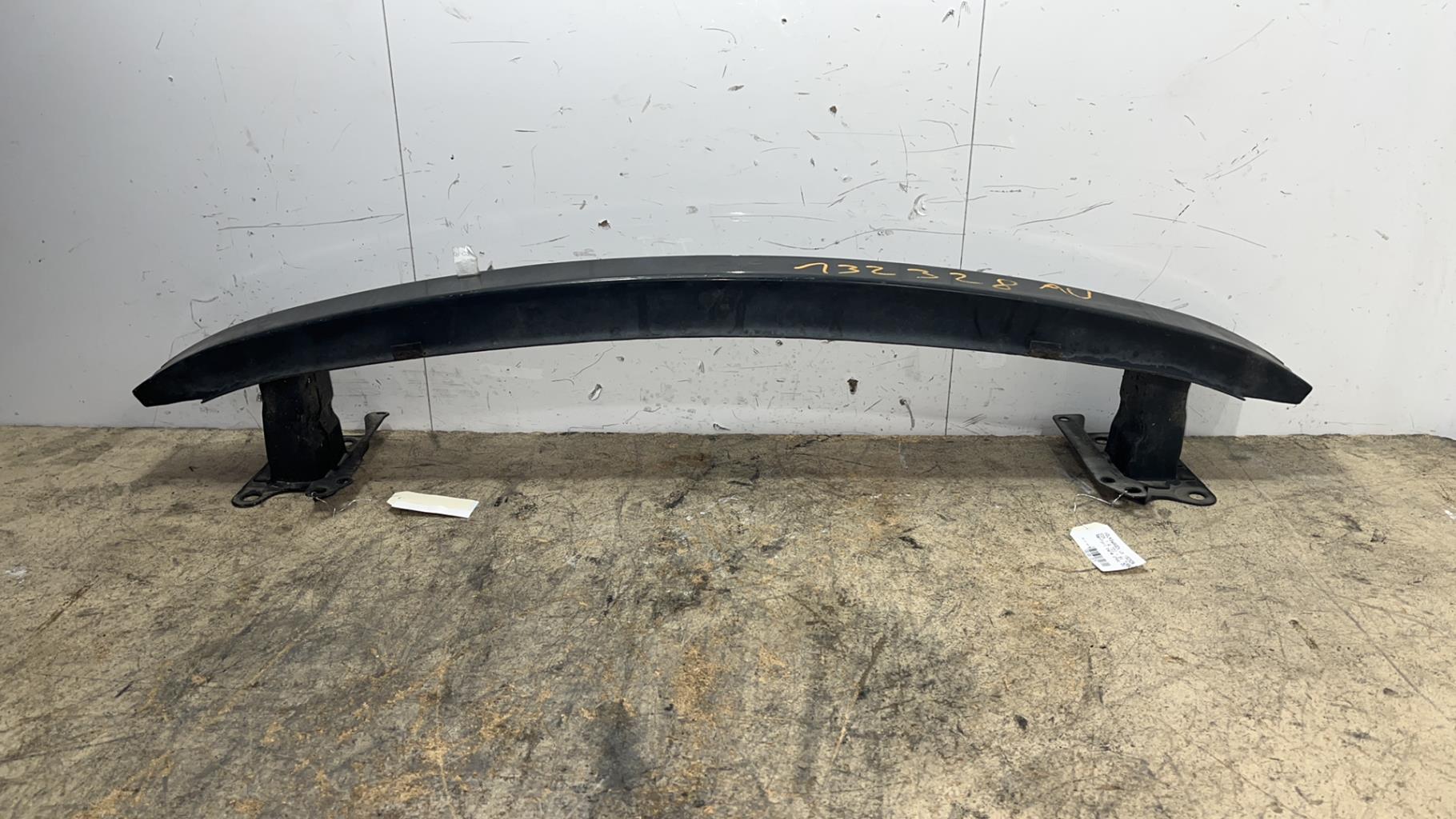 Renfort pare choc avant (traverse) volkswagen fox