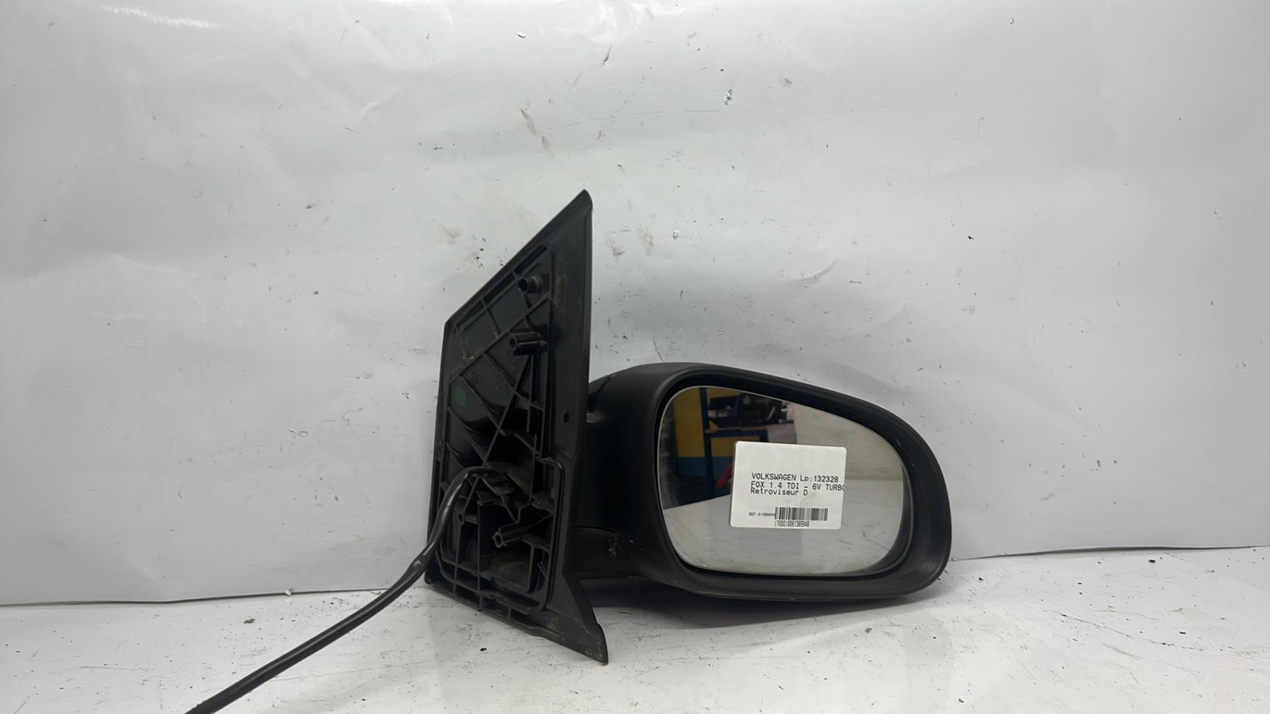 Retroviseur droit volkswagen fox