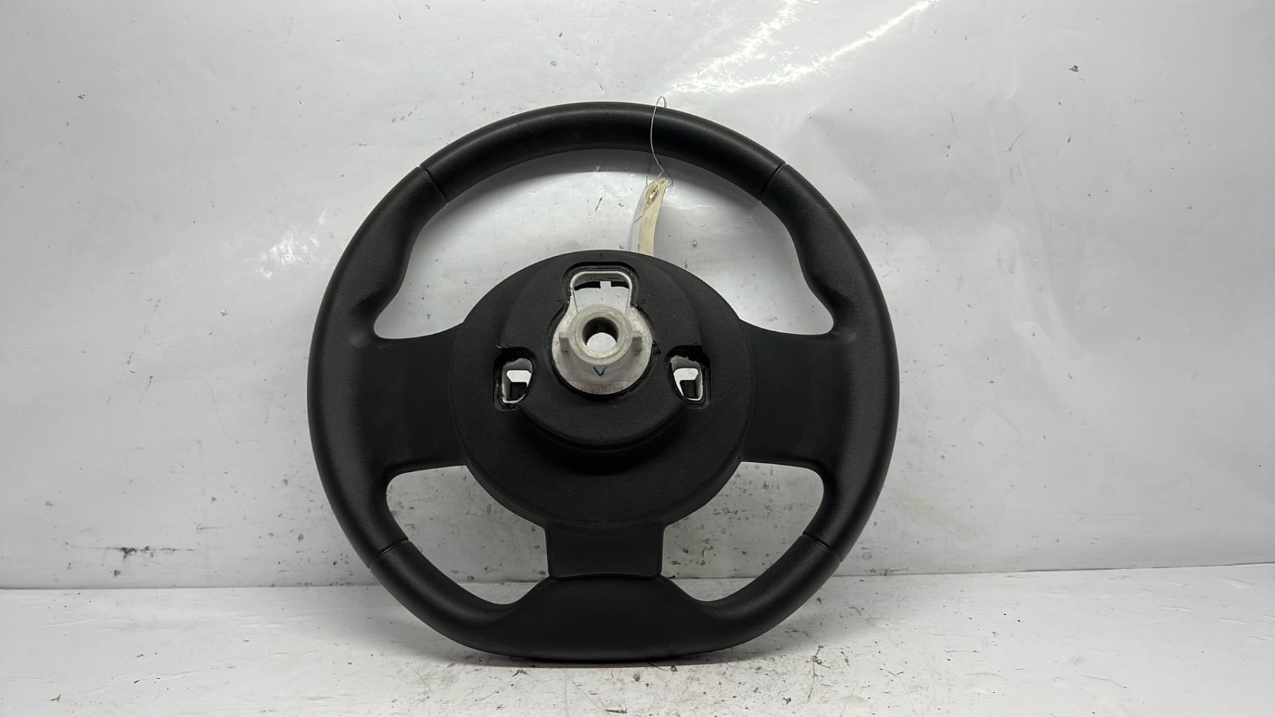Volant RENAULT TWINGO 3 Essence - 1