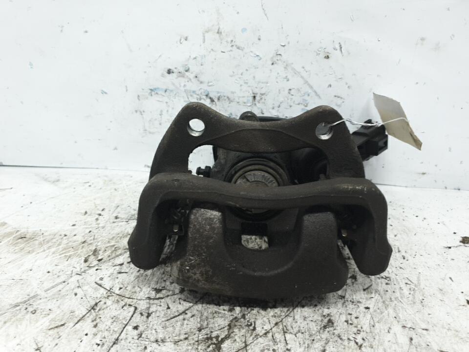 Etrier arriere droit (freinage) renault megane 4