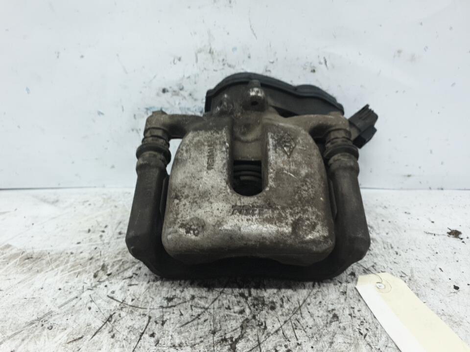 Etrier arriere gauche (freinage) renault megane 4