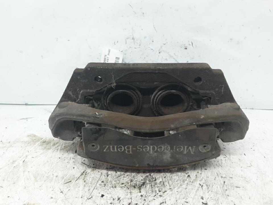 Etrier avant droit (freinage) mercedes classe v vito 447 phase 1