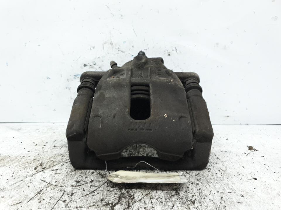 Etrier avant droit (freinage) renault clio 3 phase 2 break