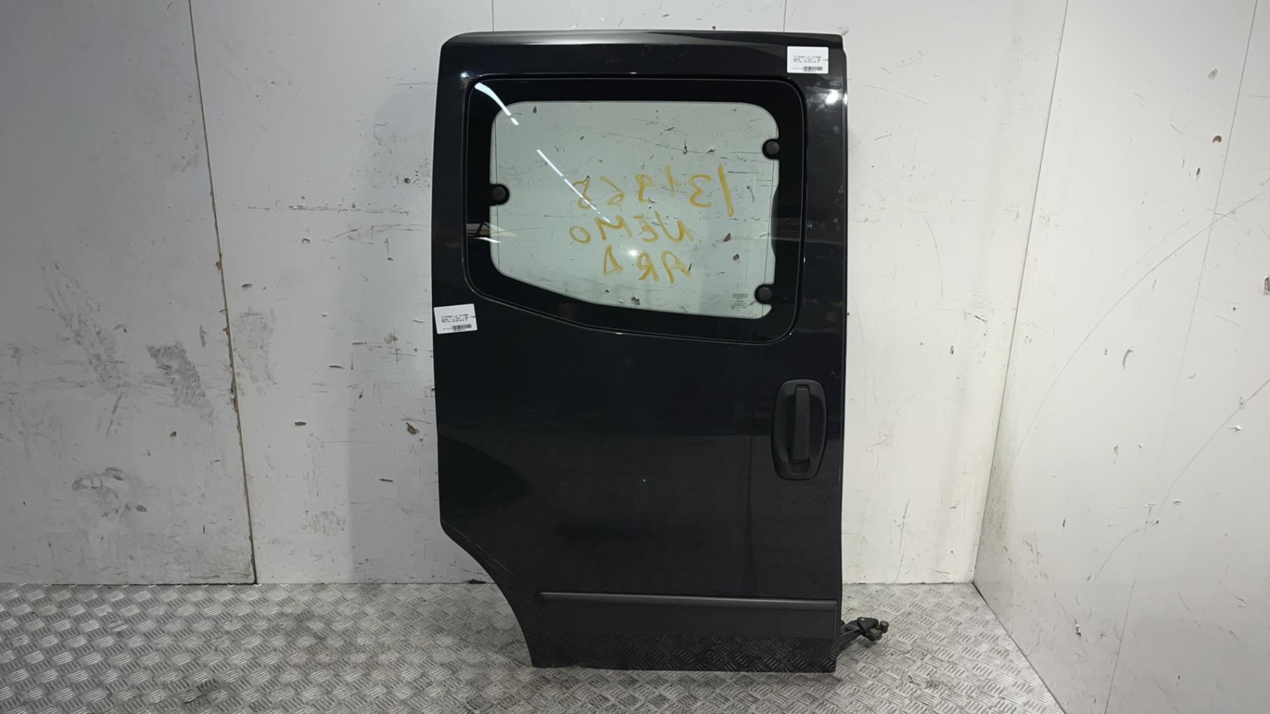 Porte laterale droit citroen nemo