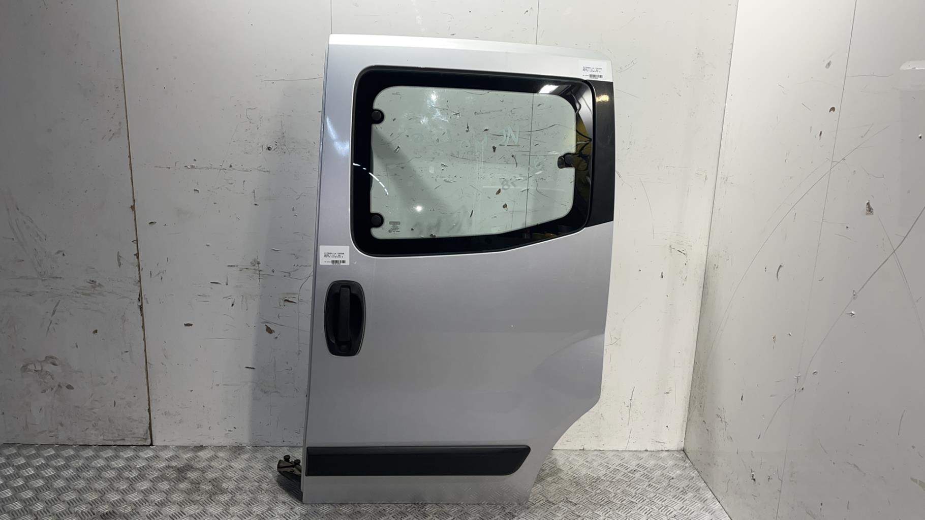 Porte laterale gauche citroen nemo