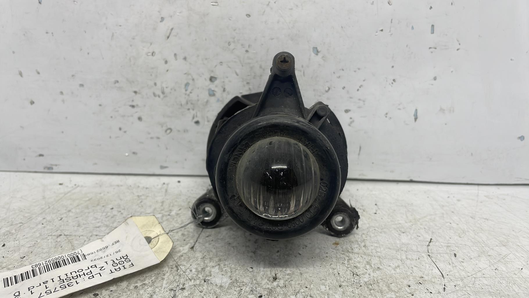 Anti brouillard droit (feux) fiat 500 2 phase 1