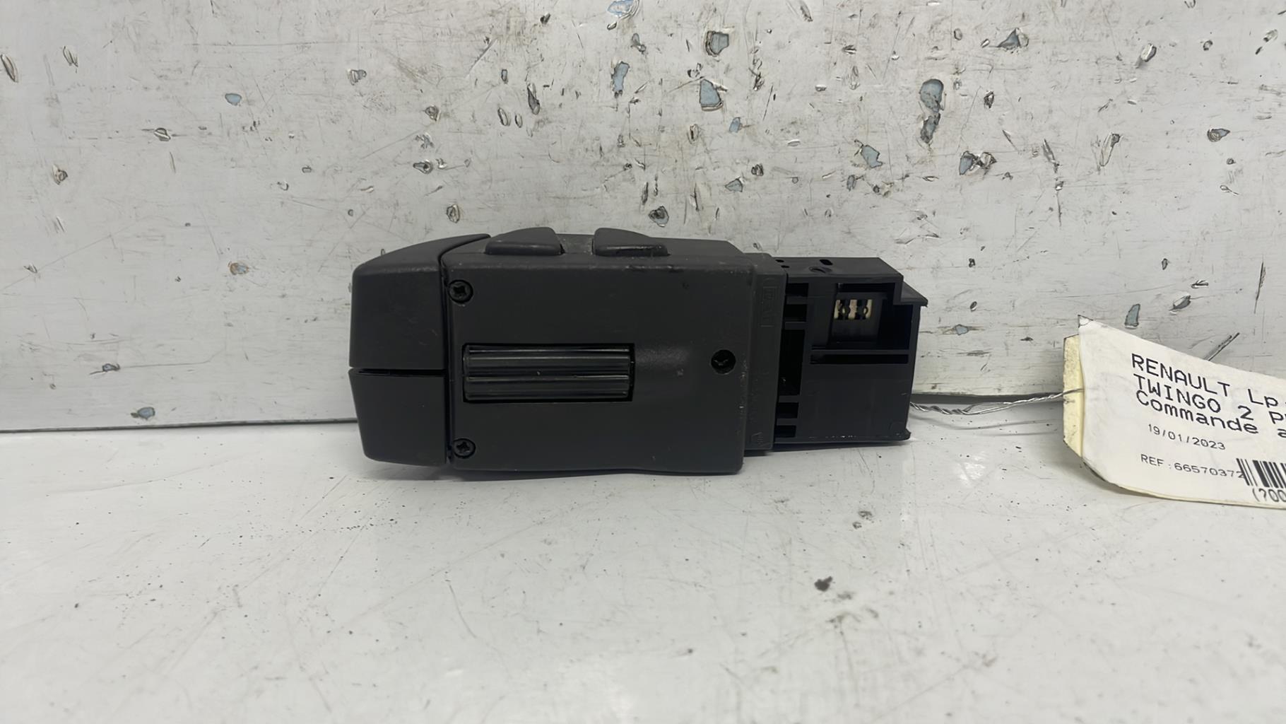 Commande autoradio renault twingo 2 phase 2