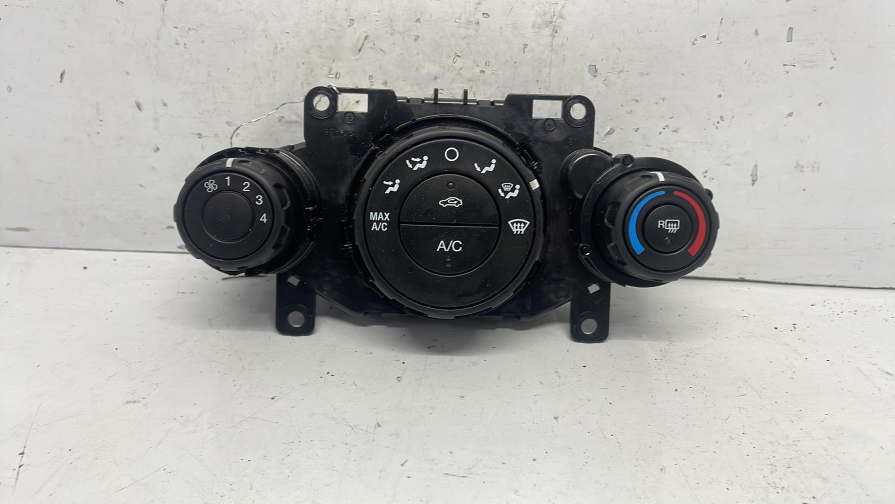 Commande chauffage ford ecosport phase 1
