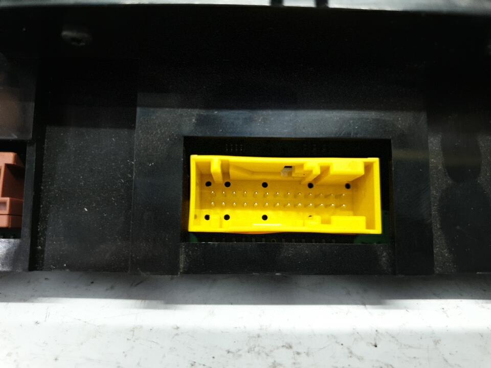 Commande chauffage peugeot 607 phase 1