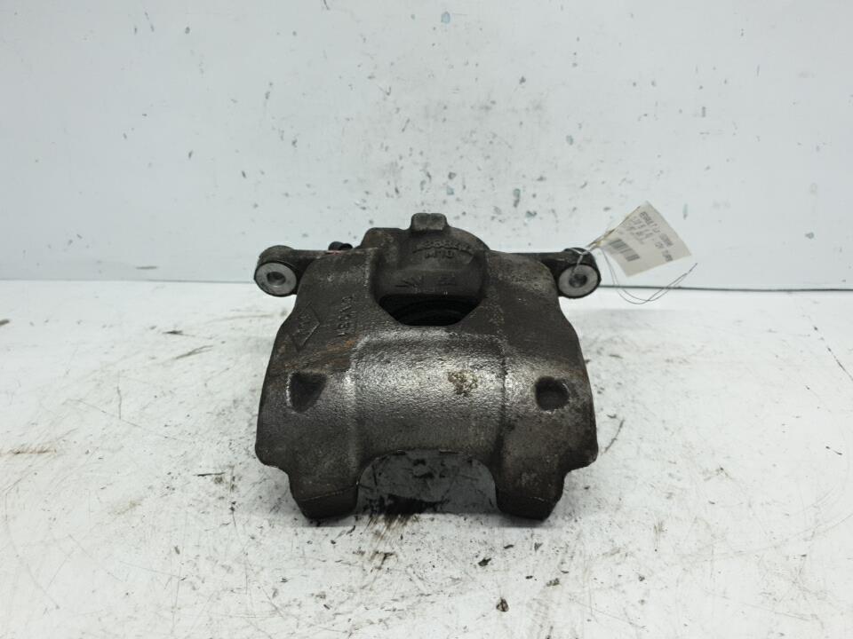 Etrier avant droit (freinage) renault clio 5