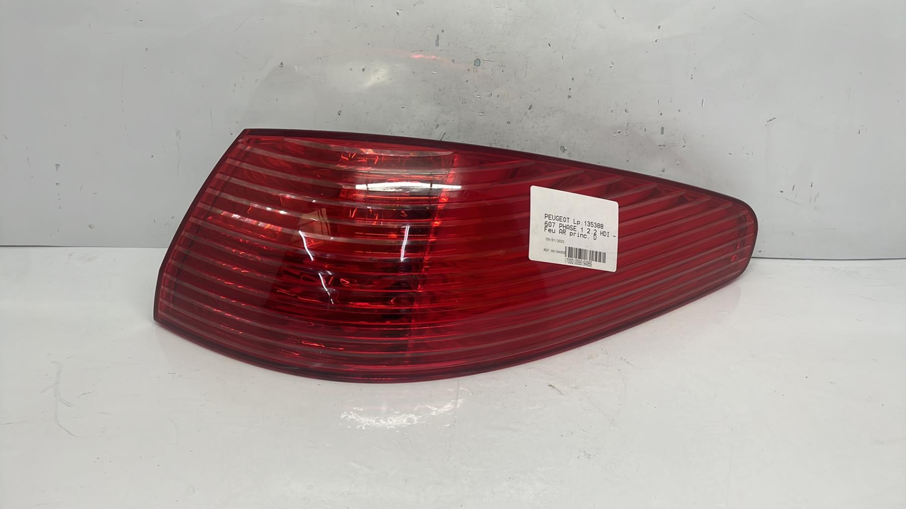 Feu arriere principal droit (feux) peugeot 607 phase 1