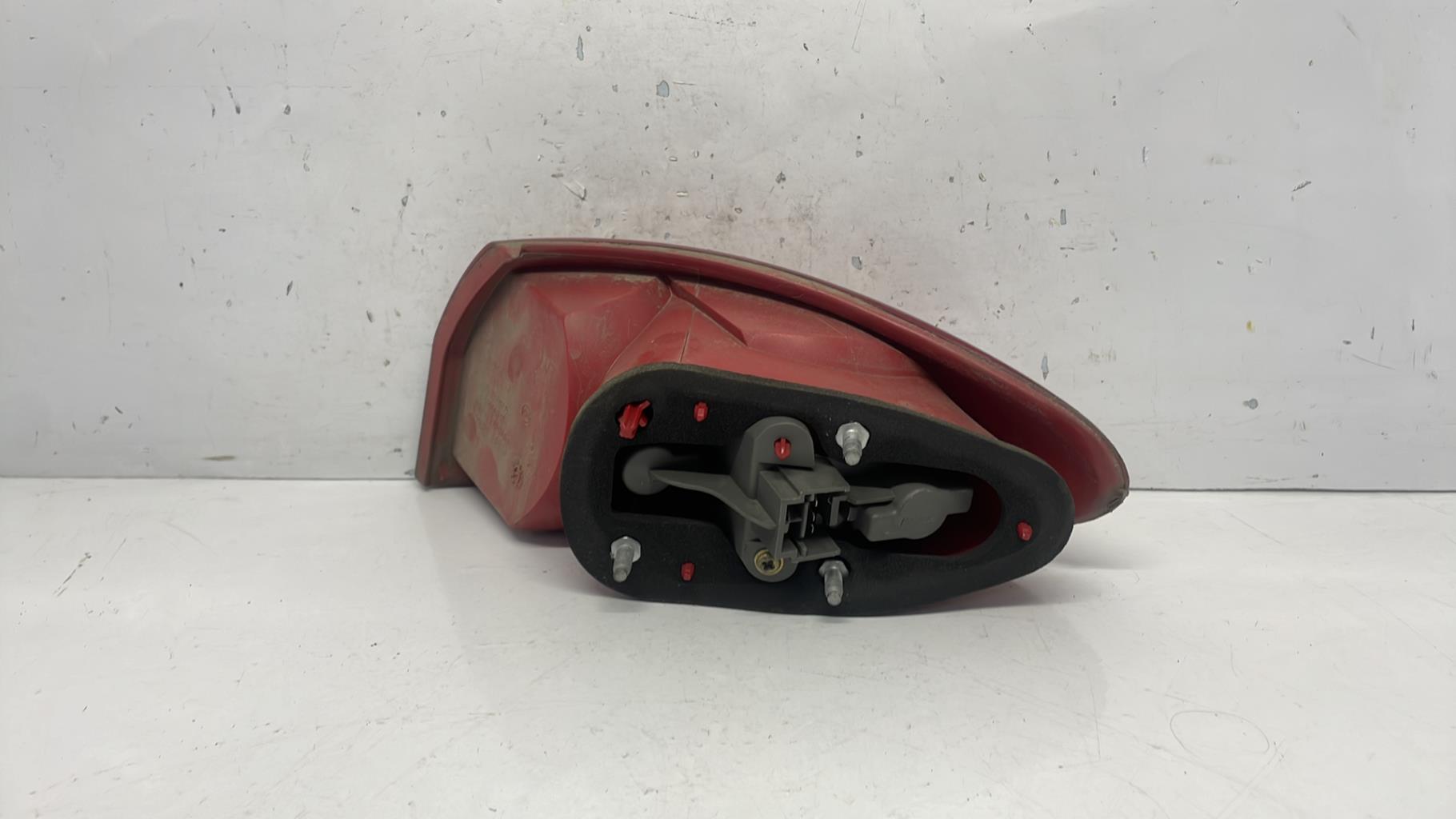 Feu arriere principal gauche (feux) alfa romeo 147 phase 1