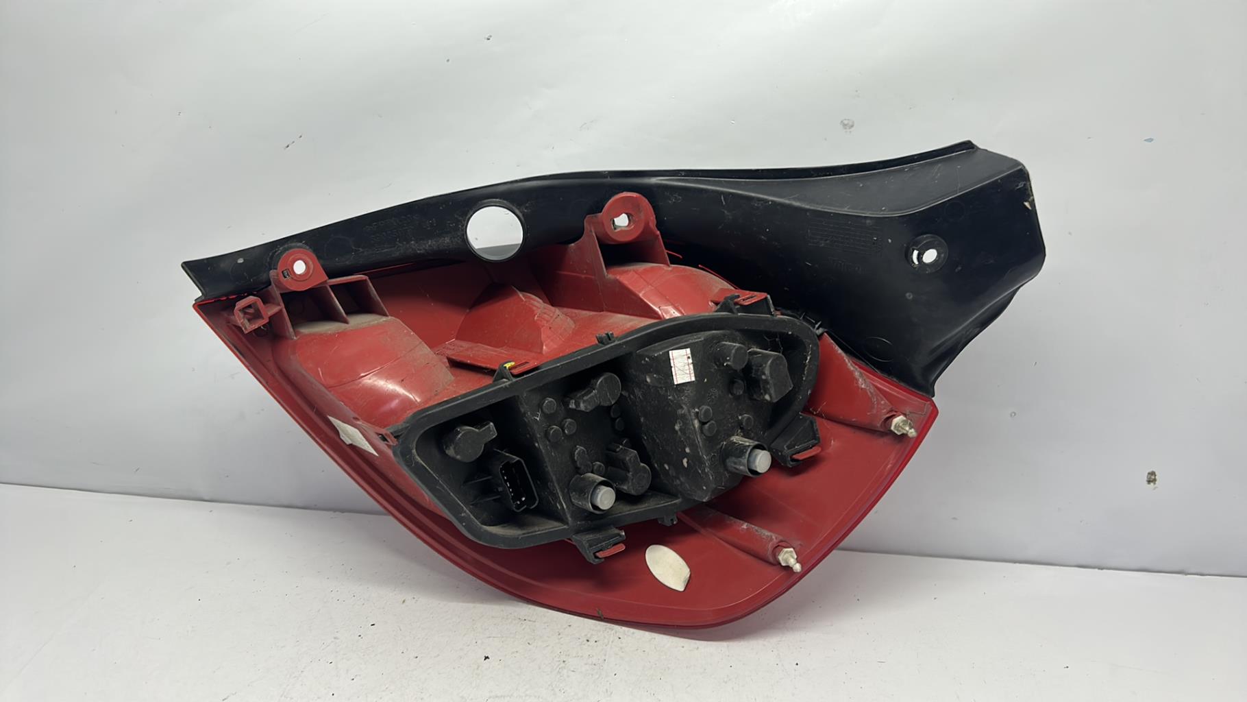 Feu arriere principal gauche (feux) renault clio 3 phase 1