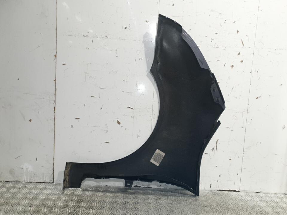 Aile avant droit citroen c4 picasso 1