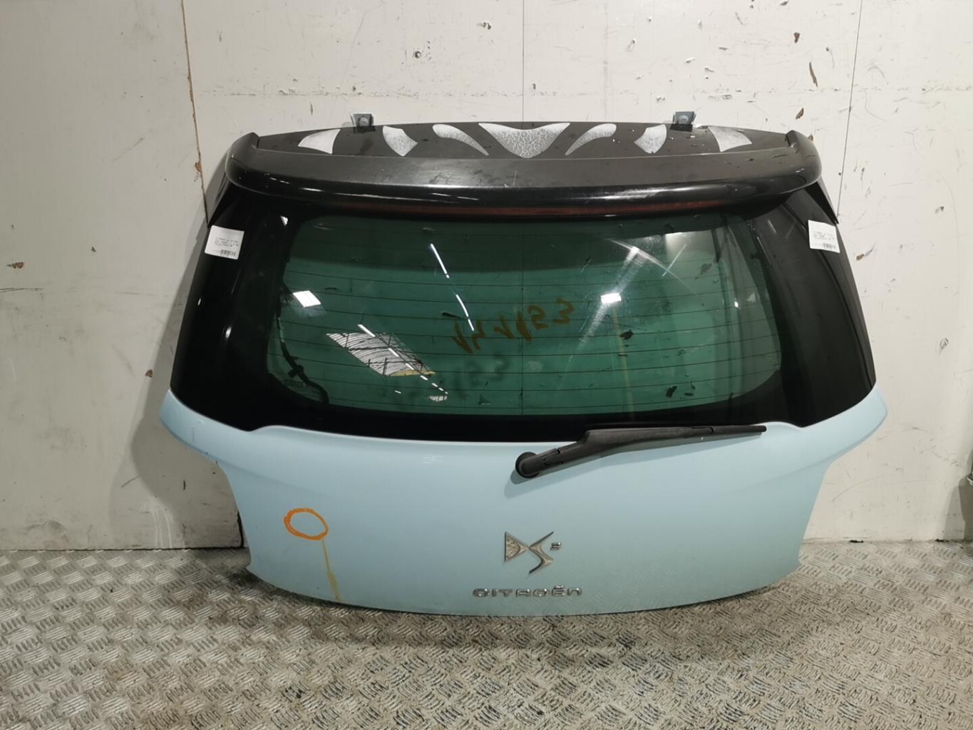 Malle/Hayon arriere citroen ds3 phase 1