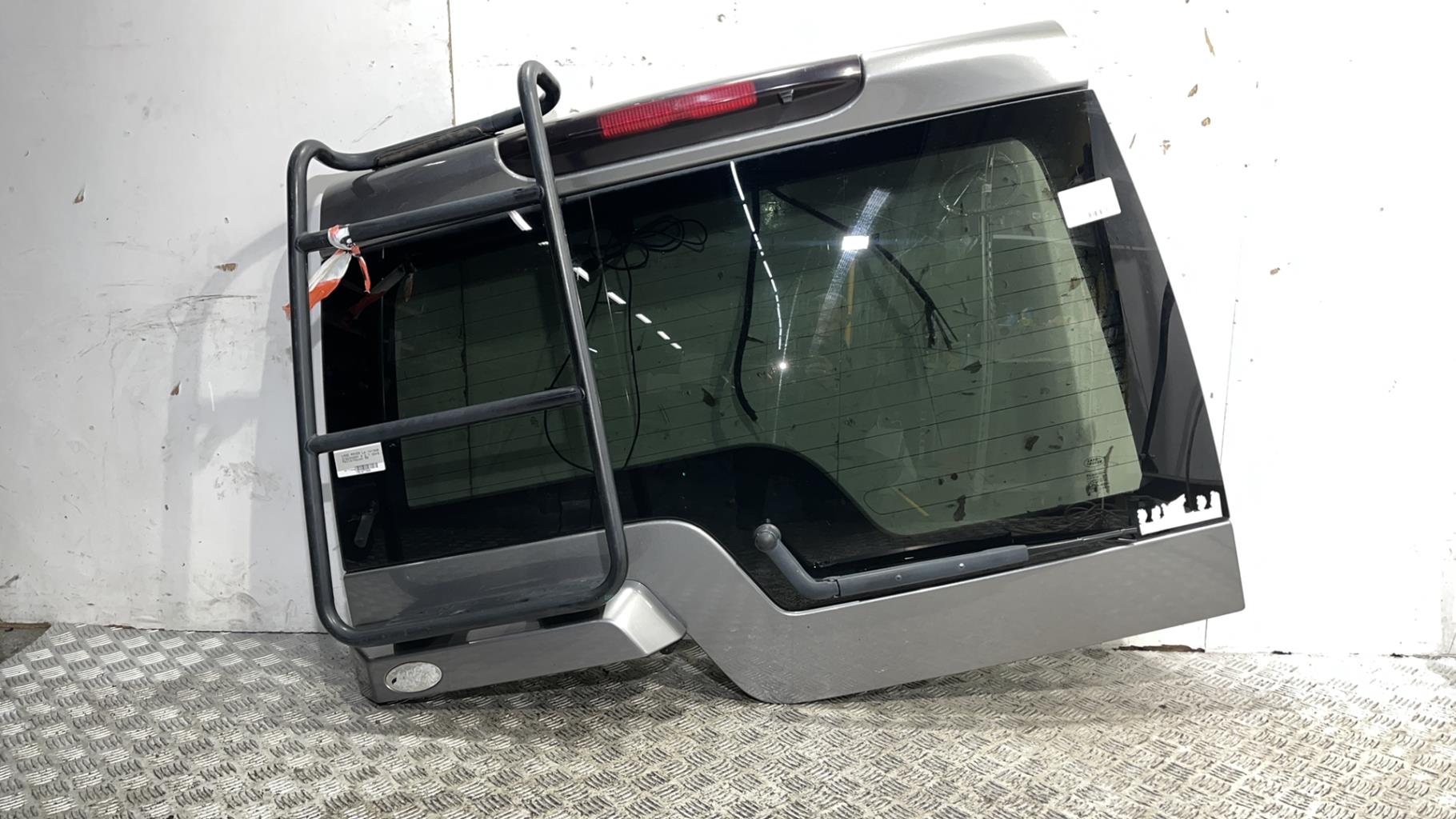 Malle/Hayon arriere land rover discovery 3