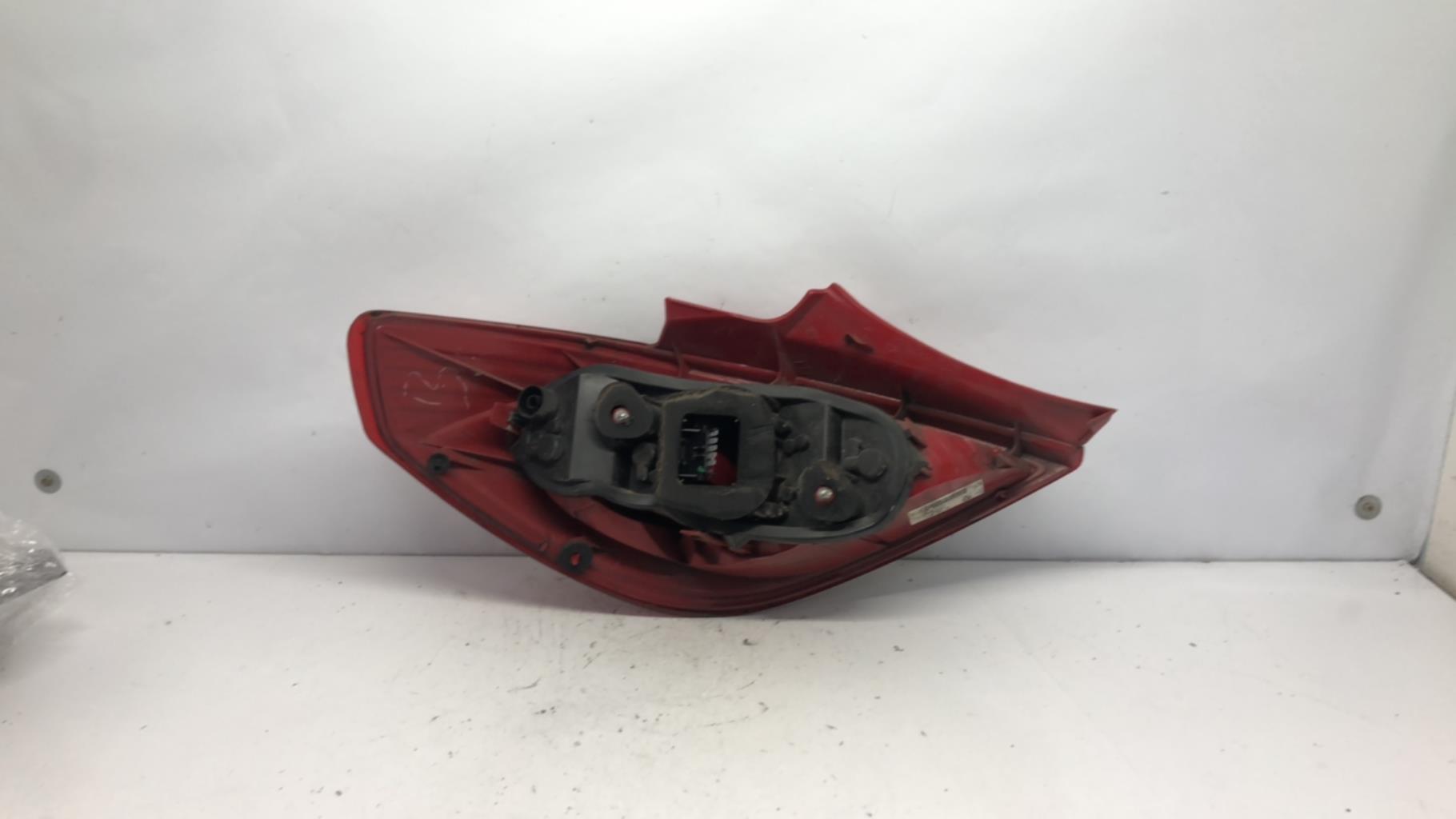 Feu arriere principal droit (feux) opel corsa d phase 2