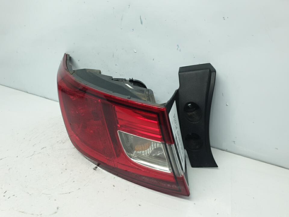 Feu arriere principal gauche (feux) renault clio 4 phase 1