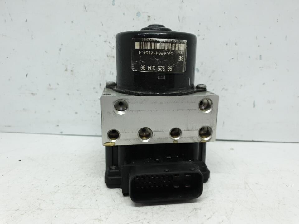 Bloc ABS (freins anti-blocage) peugeot 206 phase 1