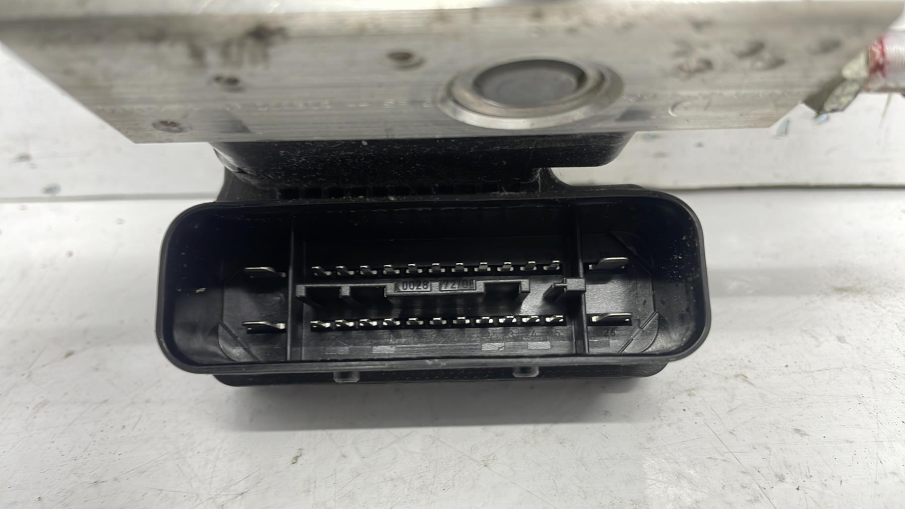Bloc ABS (freins anti-blocage) suzuki alto 3