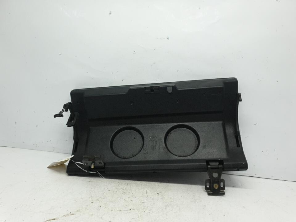 Boite a gants mercedes classe c 202 phase 1