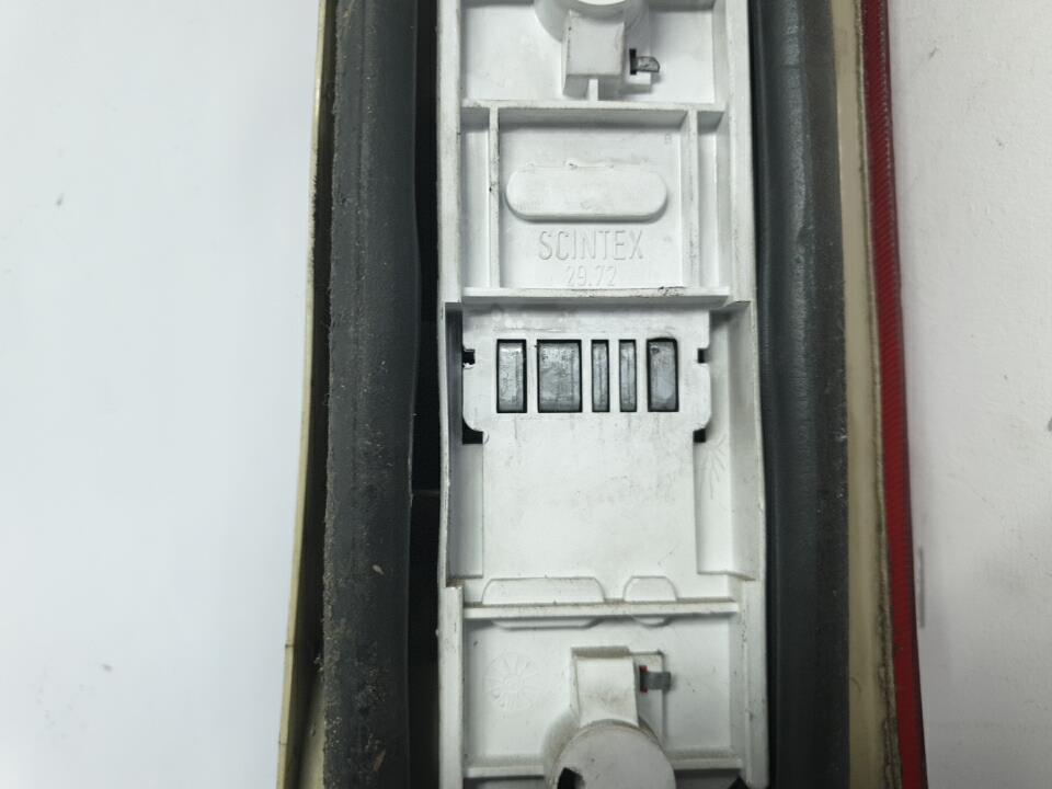 Feu arriere principal gauche (feux) renault super 5
