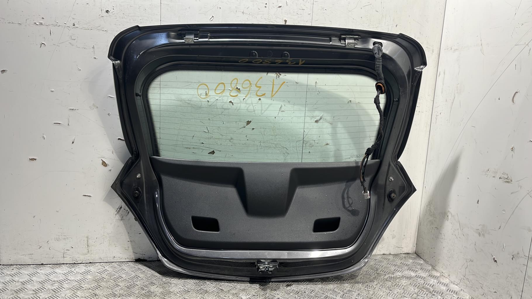 Malle/Hayon arriere opel corsa d phase 1