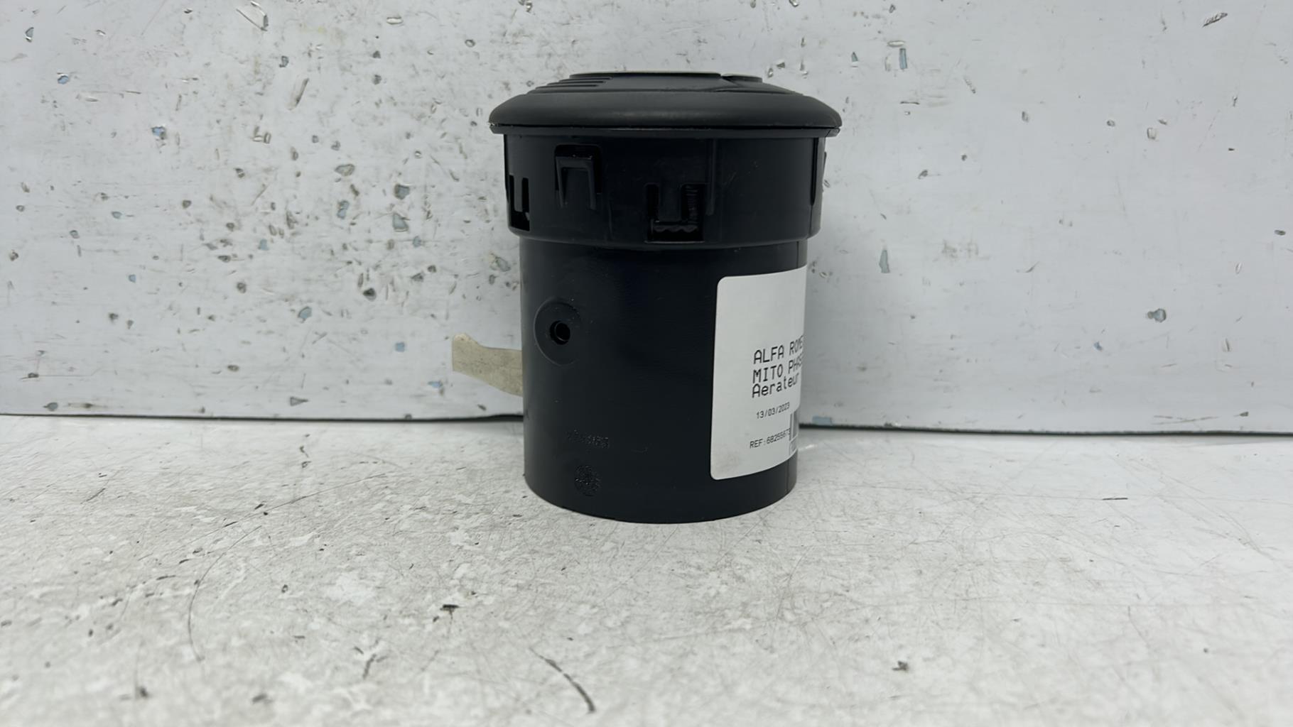 Aerateur tableau de bord alfa romeo mito phase 1