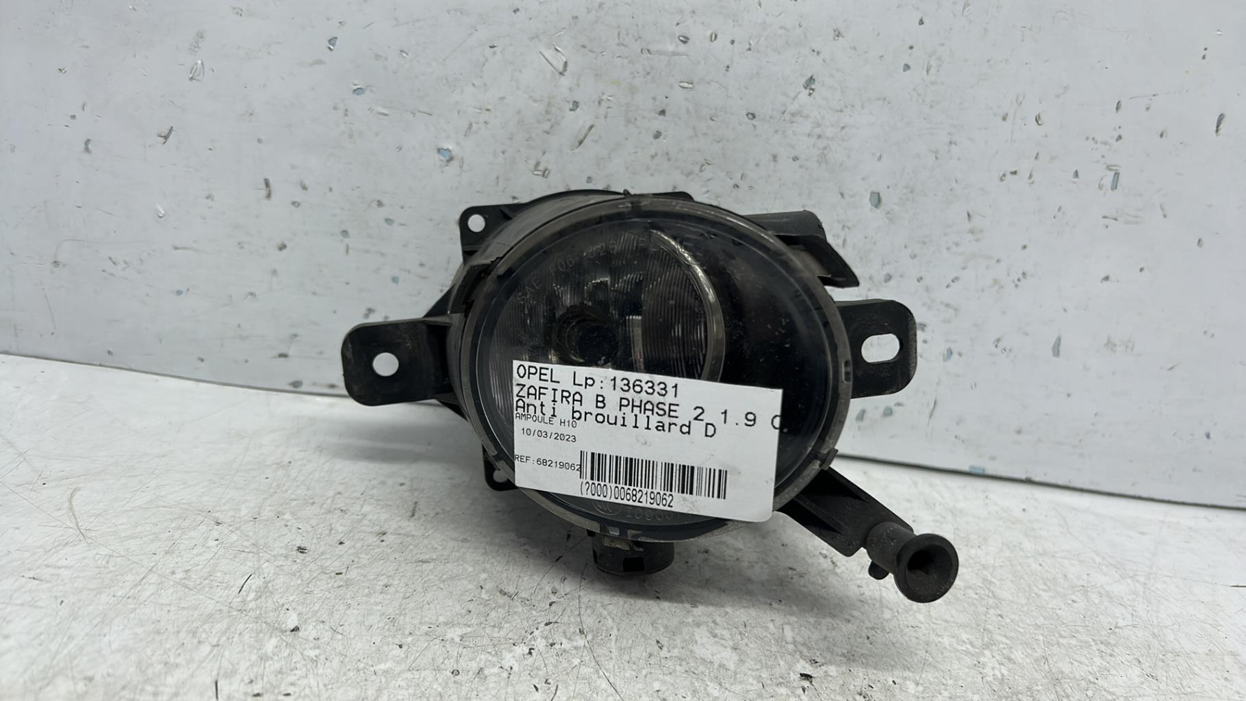 Anti brouillard droit (feux) opel zafira b phase 2