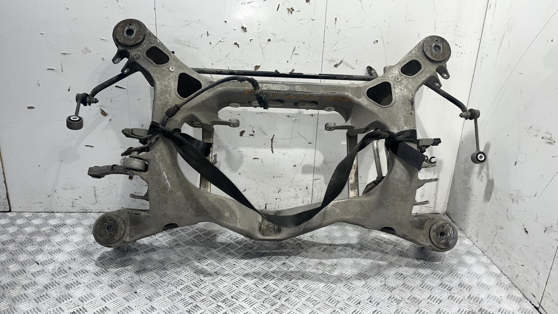 Berceau arriere porsche cayenne 2 phase 1