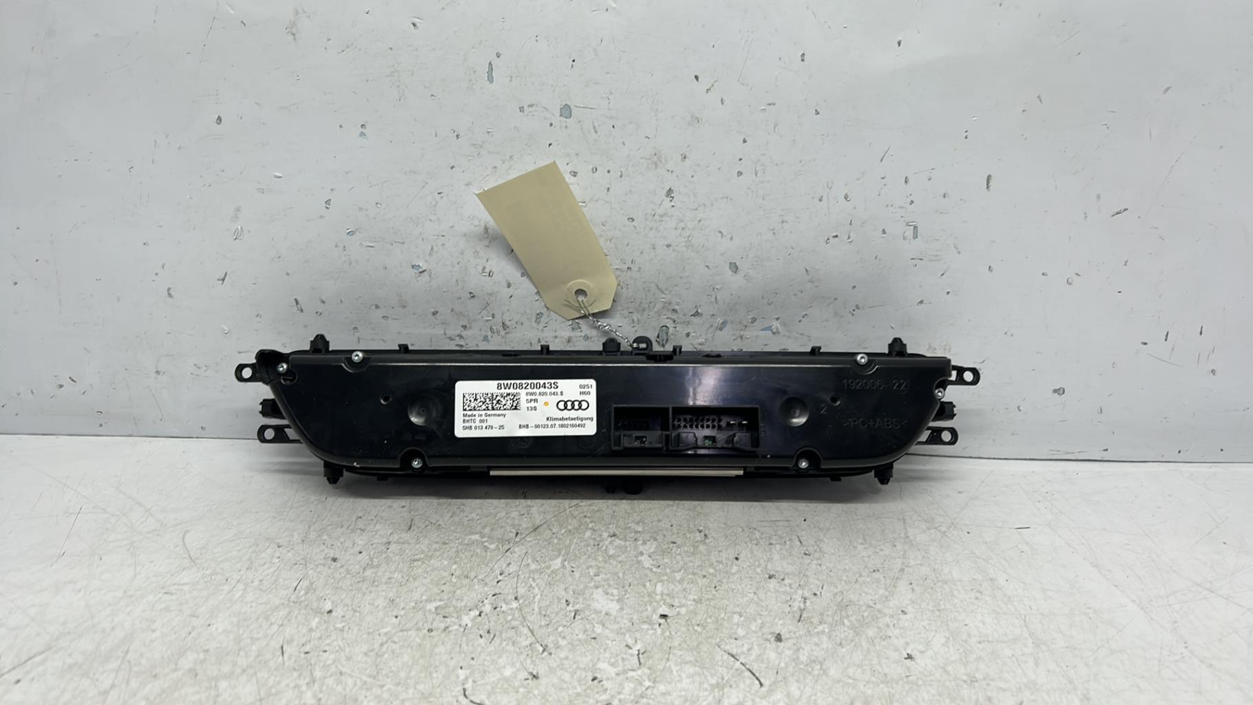 Commande chauffage audi a4 4 avant phase 1 break