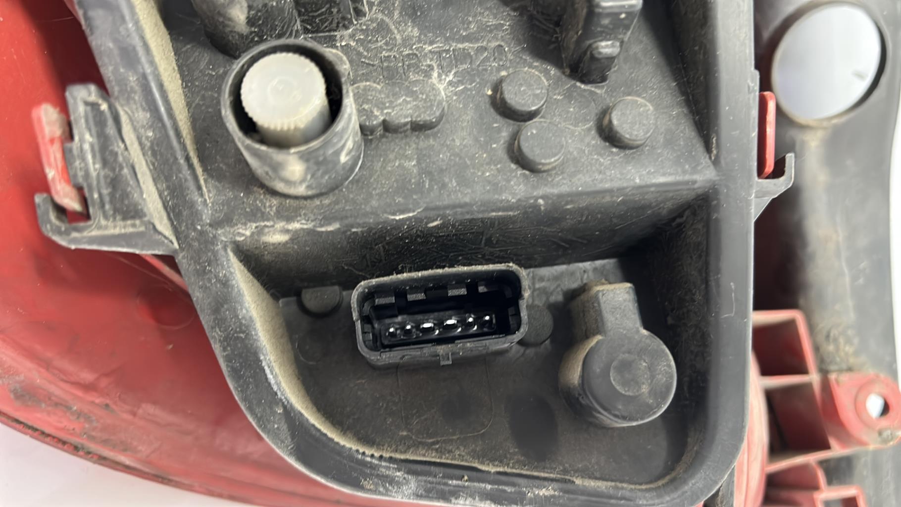 Feu arriere principal droit (feux) renault clio 3 phase 1