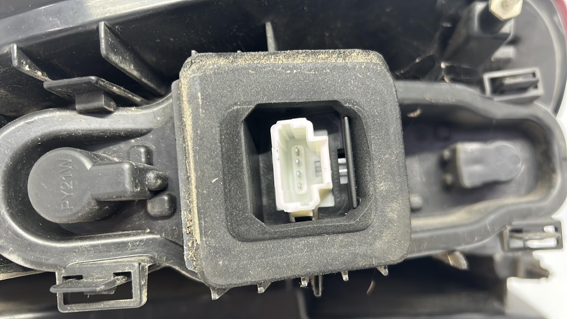 Feu arriere principal gauche (feux) renault scenic 3 phase 1