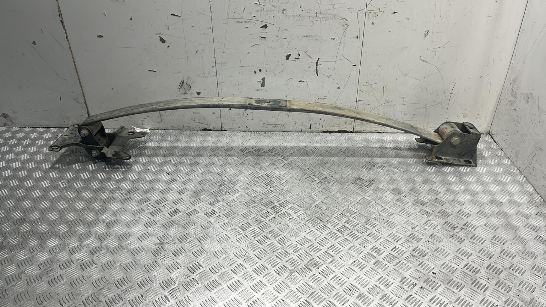 Lame de ressort arriere gauche renault master 3 phase 3