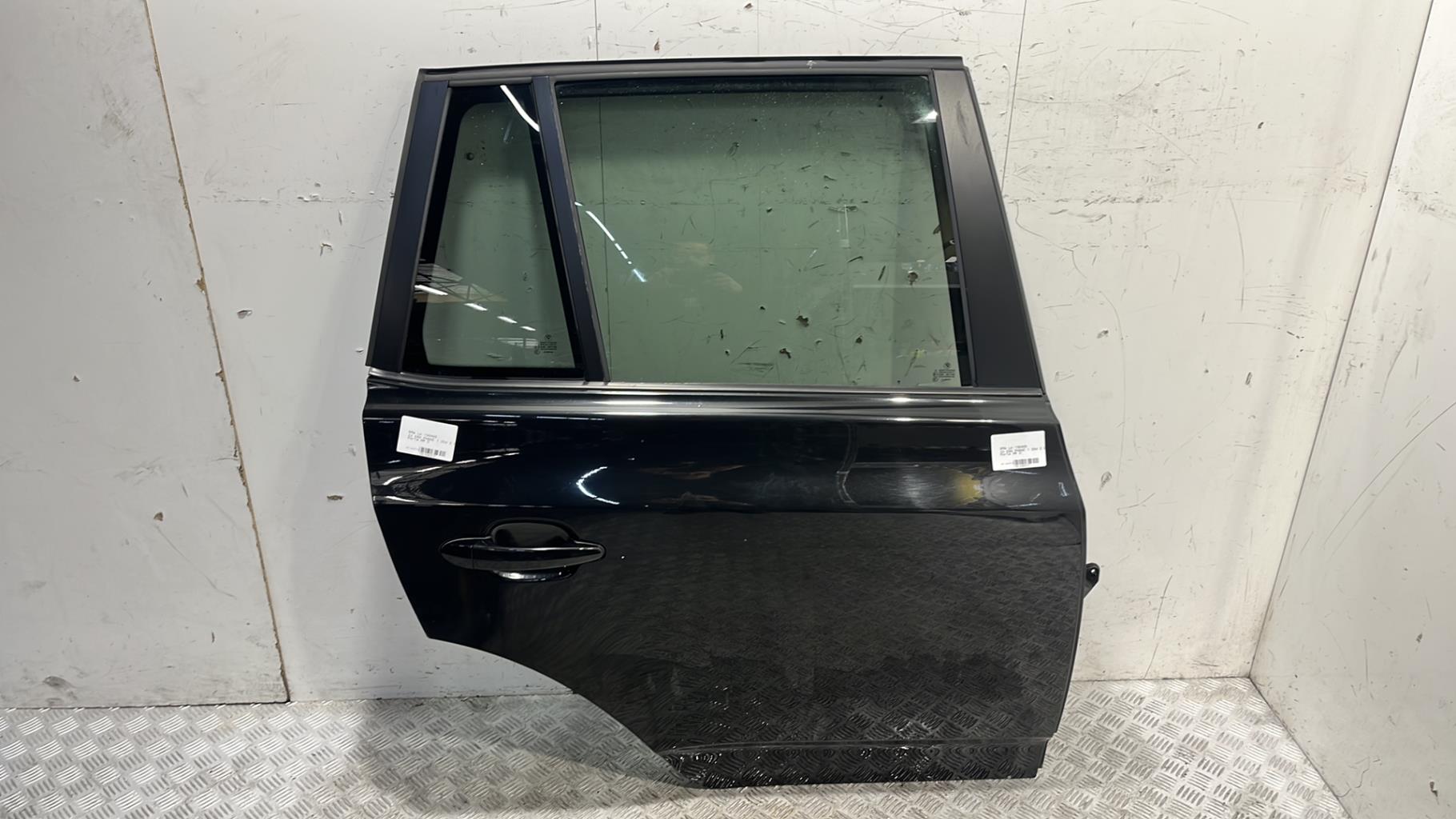Porte arriere droit bmw x3 e83 phase 1
