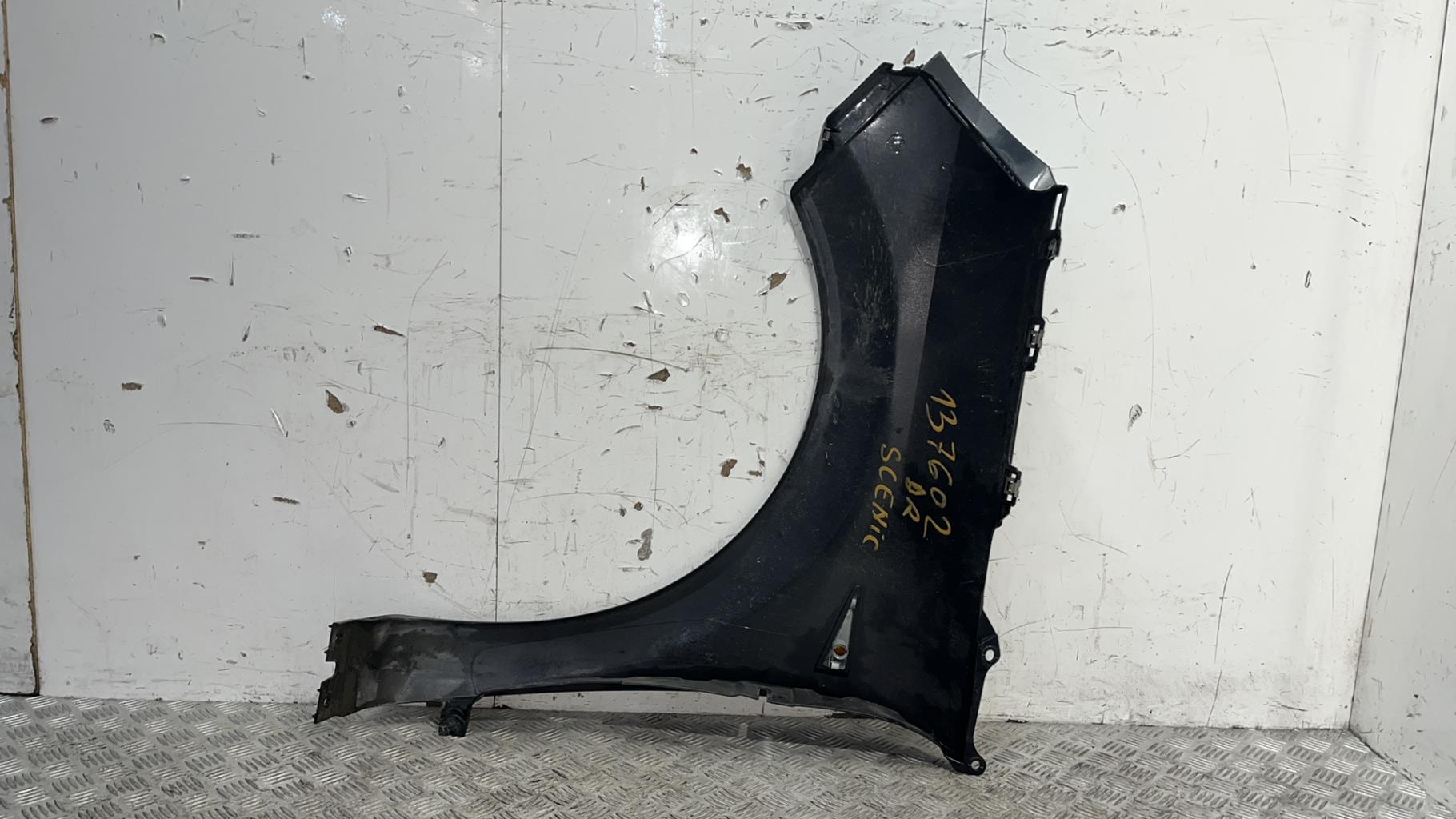 Aile avant droit renault scenic 2 phase 2