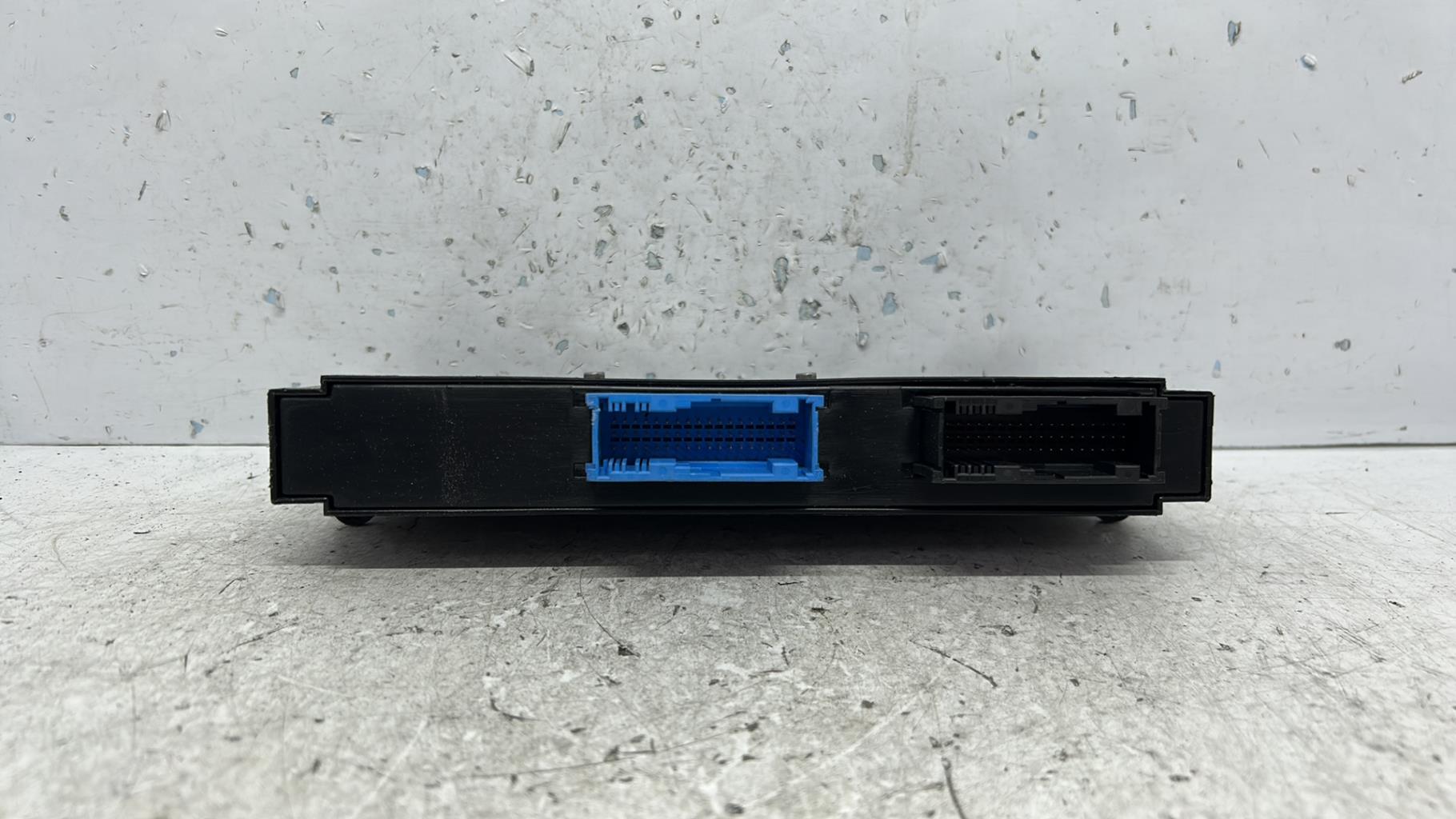 Calculateur bmw serie 3 e90 phase 1