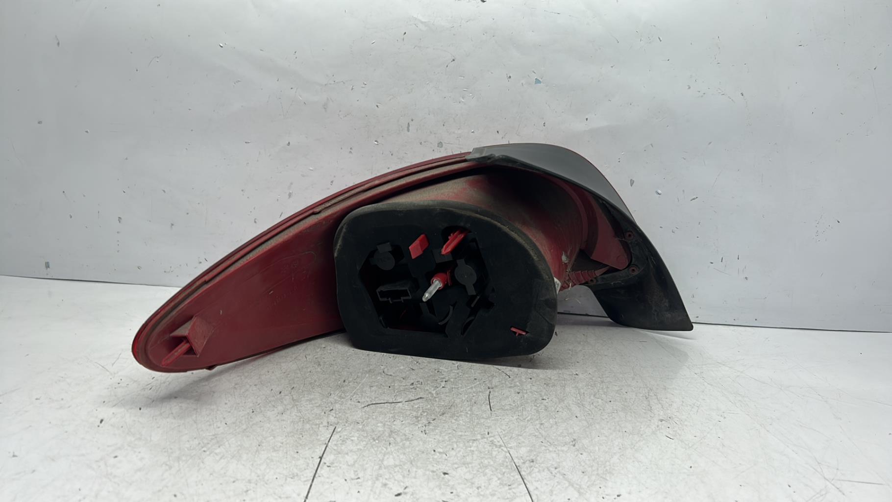 Feu arriere principal droit (feux) peugeot 206+
