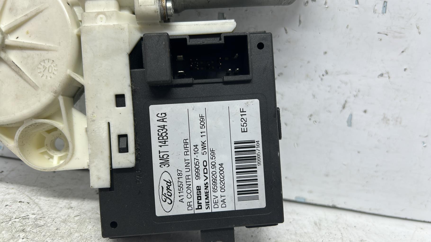Moteur leve vitre arriere droit ford c-max 1 phase 1