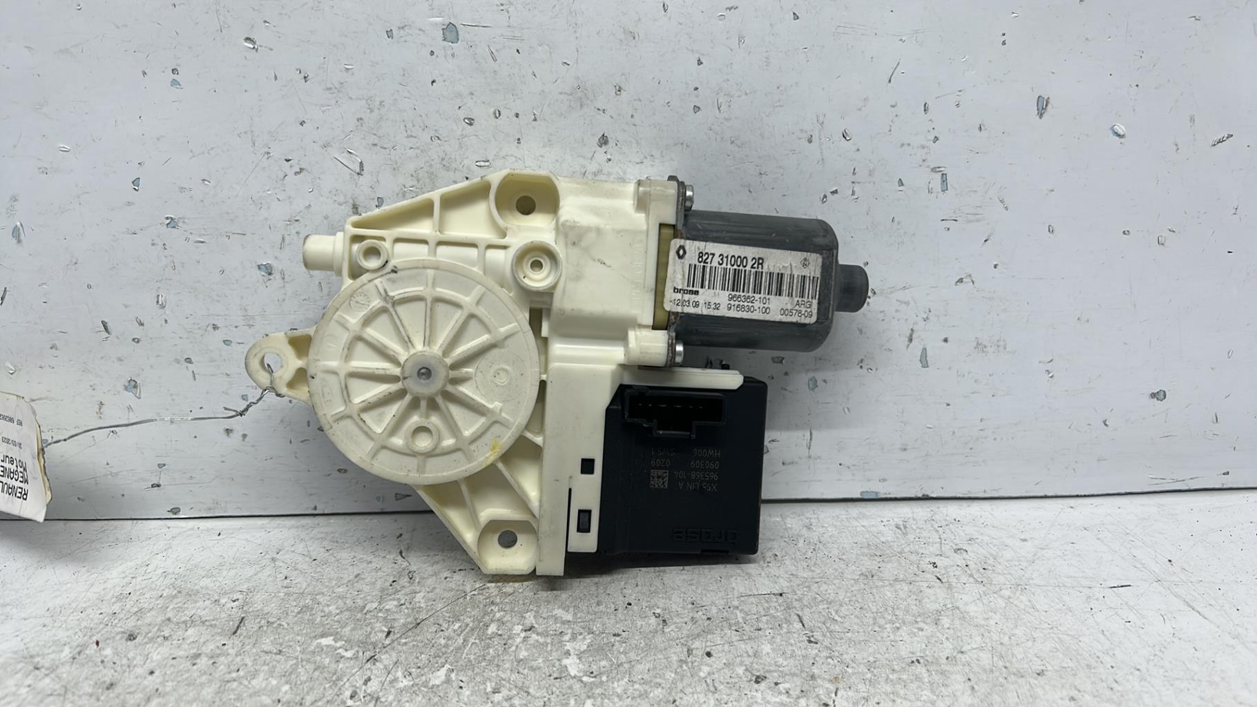Moteur leve vitre avant gauche renault megane 3 phase 1