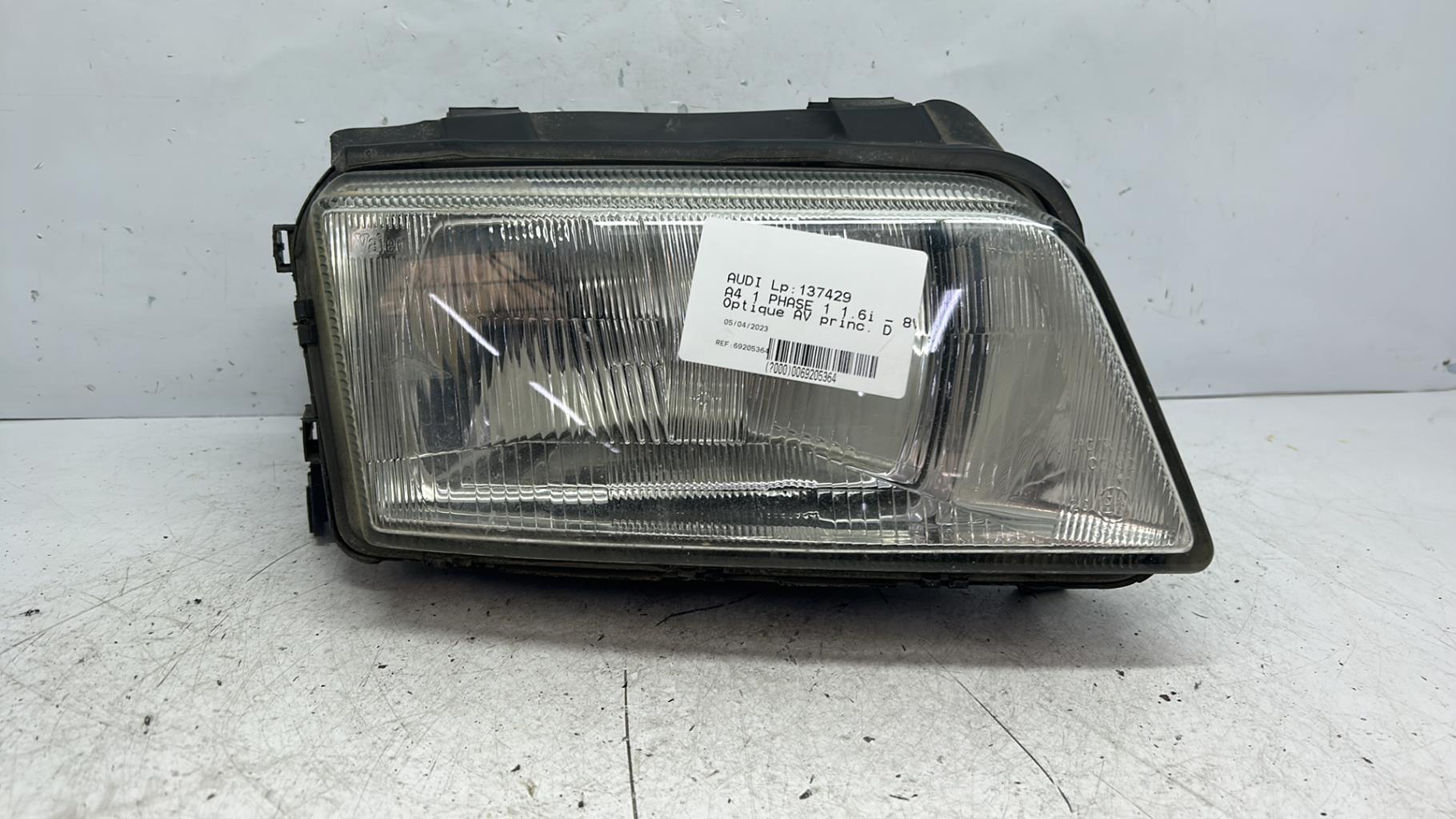Optique avant principal droit (feux)(phare) audi a4 1 phase 1