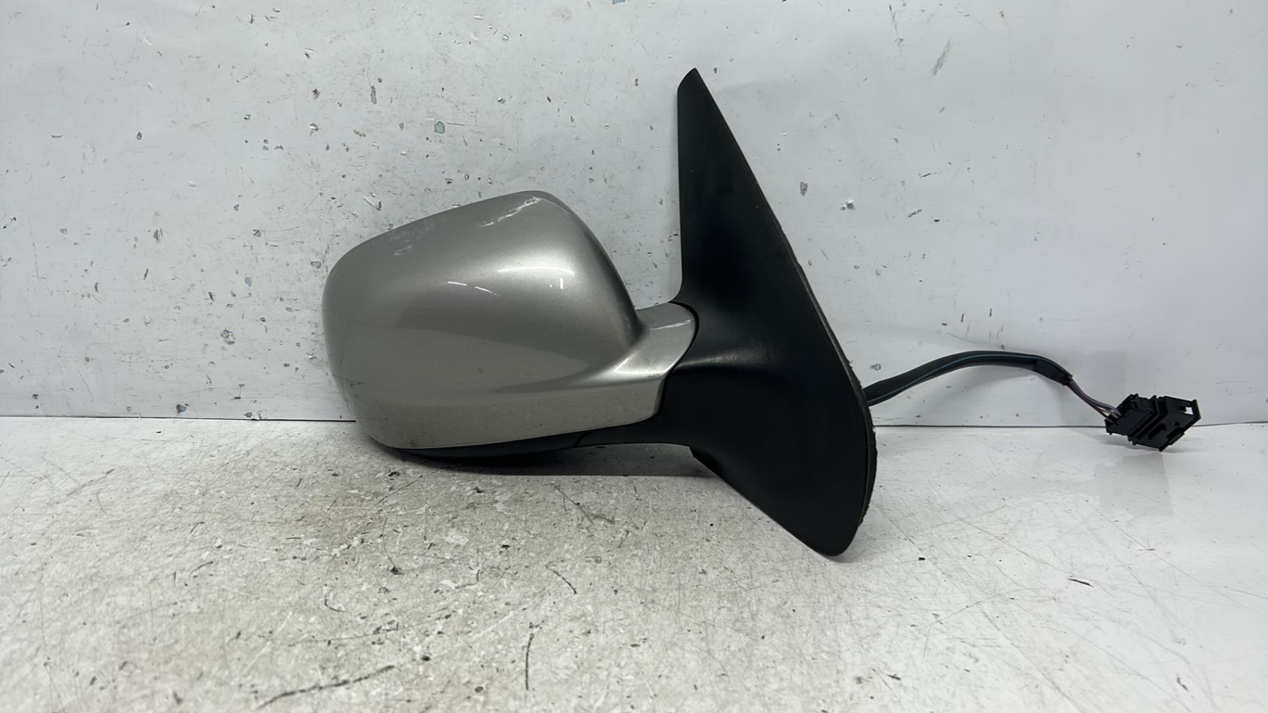 Retroviseur droit volkswagen golf 4