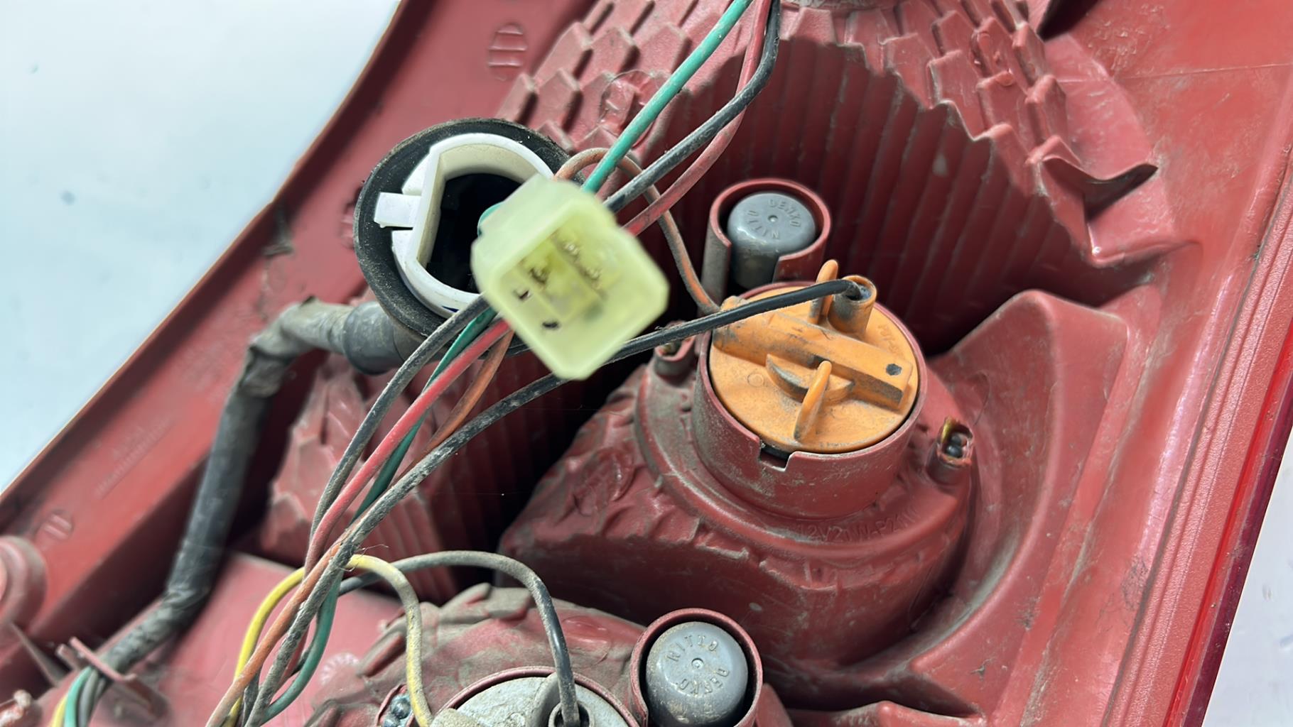 Feu arriere principal gauche (feux) suzuki swift 3