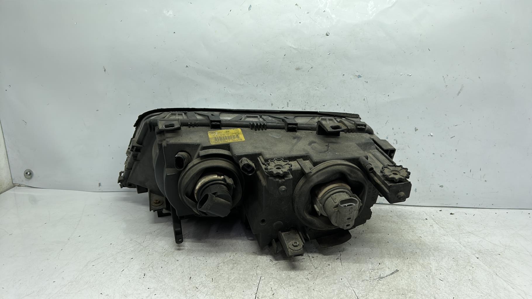 Optique avant principal droit (feux)(phare) bmw serie 3 e46 phase 1
